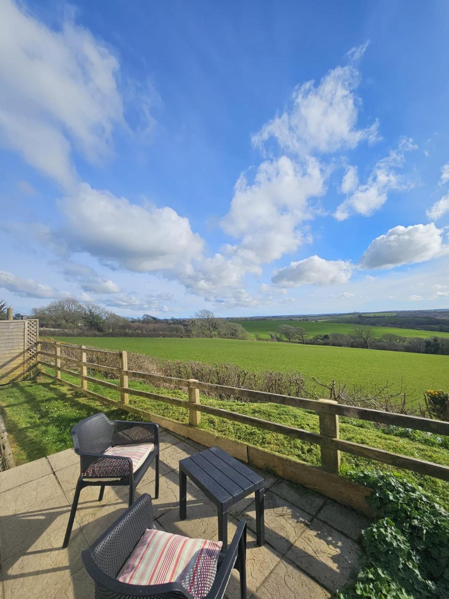 Meadow View Villa Haverfordwest Buitenkant foto