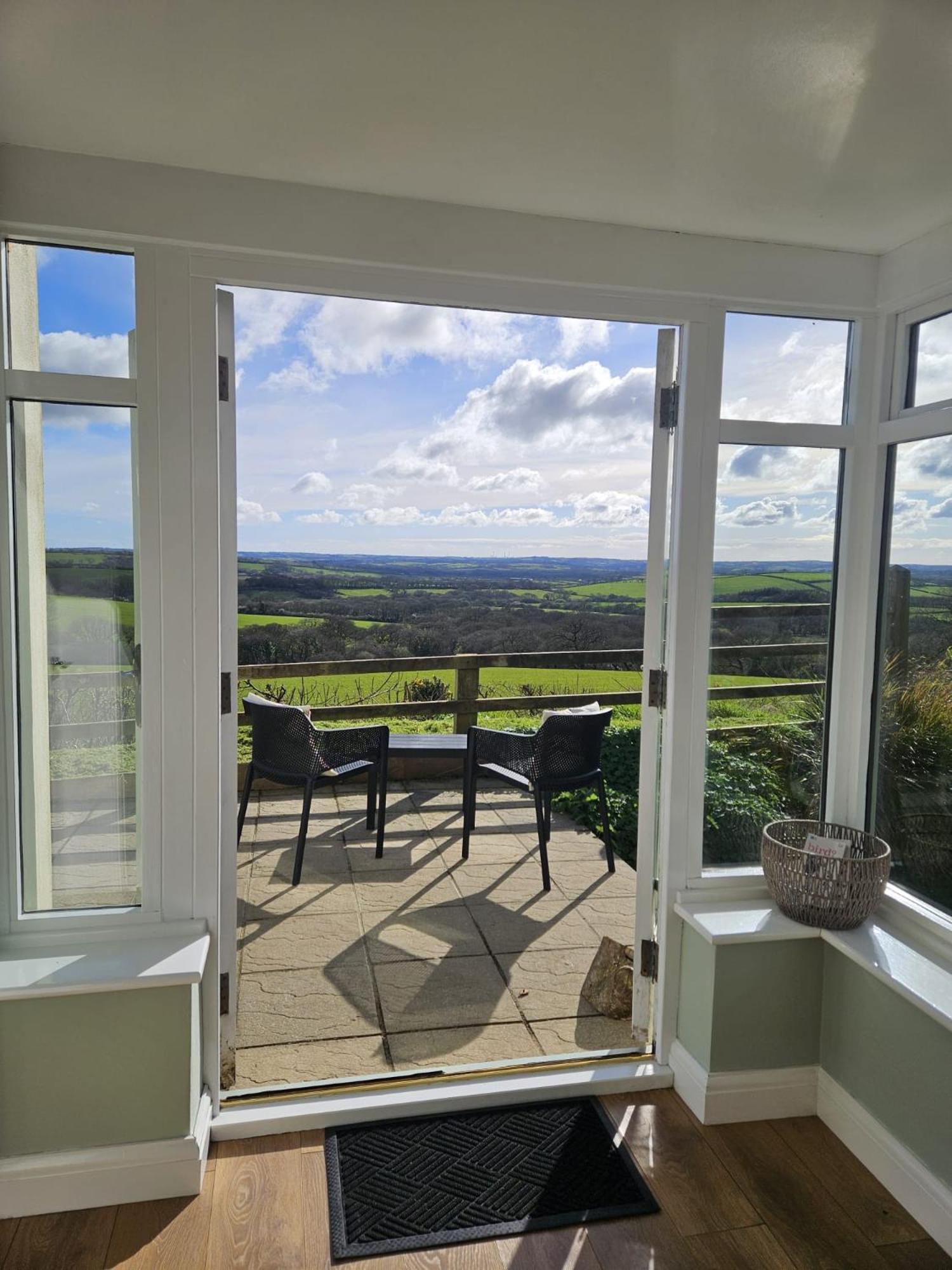 Meadow View Villa Haverfordwest Buitenkant foto
